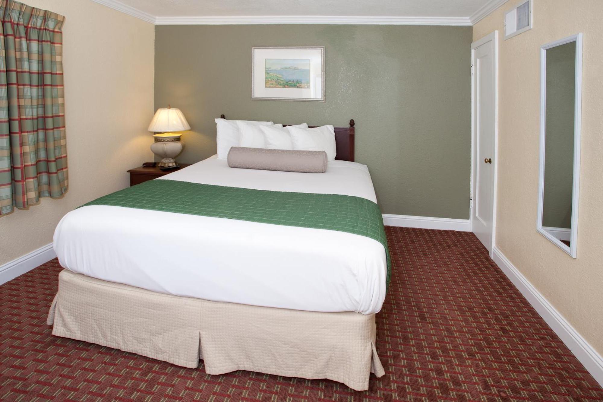 Traveler'S Inn Williams, Ca Modern Renovated Hotel ภายนอก รูปภาพ