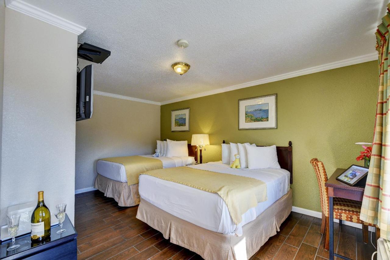 Traveler'S Inn Williams, Ca Modern Renovated Hotel ภายนอก รูปภาพ